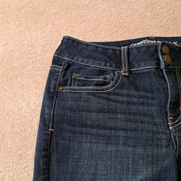 American Eagle Outfitters Jeans Women's 8 Blue Denim Artist Stretch Flare - Picture 3 of 15
